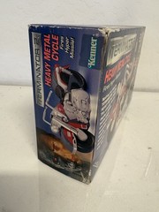 1992 Terminator 2 Heavy Metal Cycle Kenner – Tape Broken on One Side, NIB!