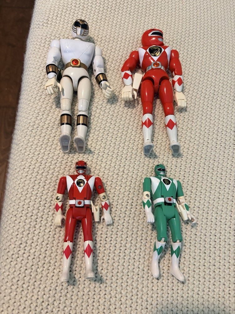 Bandai Vintage 1993-1994 Power Rangers Zeo Red & White Ranger 8” Red & Green 5”