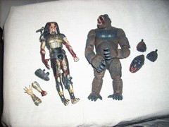 NECA Predator Action Figure 8” Extra Hands & King Kong 8″ Extra Head & Hands