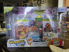 🇨🇦 Grossery Gang Yucky Mart Playset Acc’s Char’s Bldgs NM VERY RARE Gem Cdn Ed