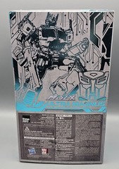Transformers MDLX ThreeZero Ultra Magnus Complete