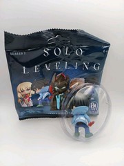 PhatMojo Solo Leveling Blind Bag Series 1 – Sung Jinwoo Red Dagger Mini Figure