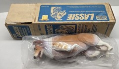 Vtg 1970s Lassie TV Show Toy Dog Gabriel Movable Head Legs Tail Action Figure