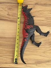 Legacy Collection Reimagined Roarin’ Real Feel Carnotaurus Action Figure – WORKS