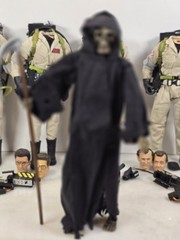 DAY2DAY The Grim Reaper 1/6 Skeleton Warrior each one is individually weathered