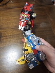 Vintage 1981 GB-36 Bandai Popy Voltron Lion Force Die-Cast Figure Incomplete