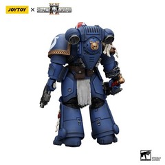 JOYTOY 1/18 Action Figure Warhammer 40K Ultramarines Lieutenant Titus