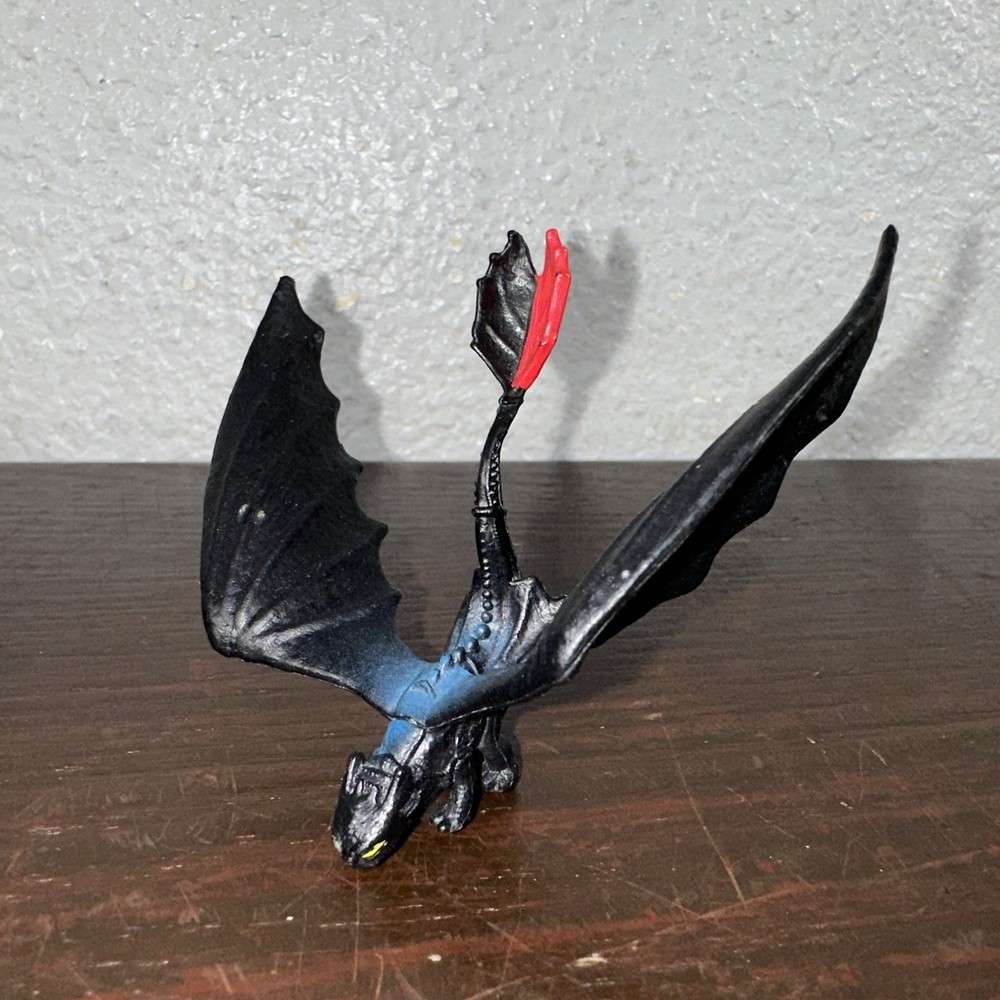 Dreamworks How To Train Your Dragon Ultimate Battle Toothless Mini Figure 2″