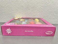DISNEY Princess Figurines 8-Piece Set Disney Store Exclusive Complete (Box Wear)