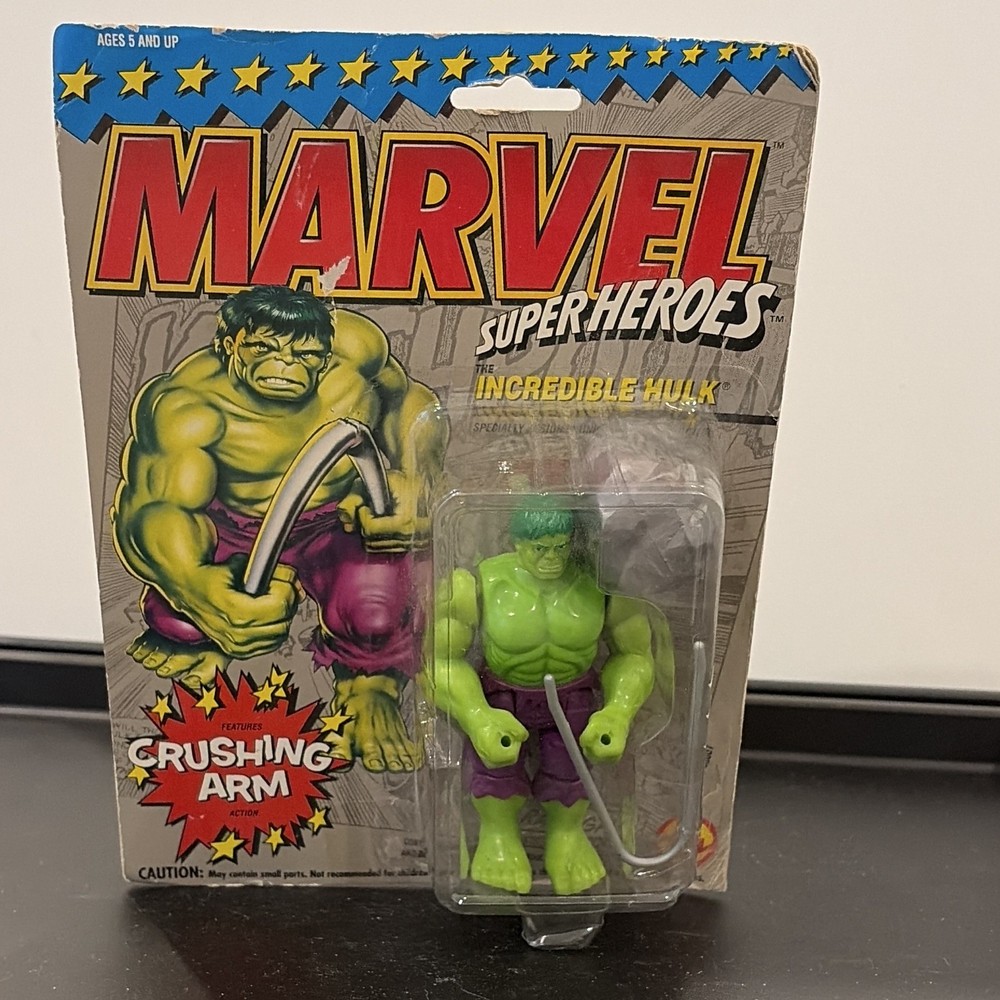 ToyBiz Marvel Super Heroes Hulk 1993 Action Figure w/ Crushing Arm, Metal Bar