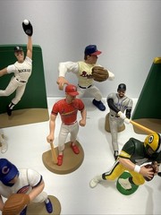 Starting Lineup Open Loose Lot 18 Figures Greg Maddox, Clemens, Maguire, Favre