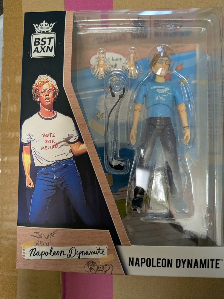 The Loyal Subjects BST AXN: Napoleon Dynamite Articulated Figure – Blue Shirt