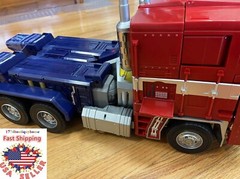 NEW Box Transformer Lewin 01B LW01B MP10 71 CM 28 Inch LED Autobot Optimus USA
