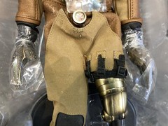 Hot Toys x Kennyswork Copperhead-18 DIG 1:16 Figure READ