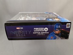 MAFEX No.220 MAFEX CAPTAIN AMERICA (Classic Suit) Medicom Toy Japan NEW (C2)