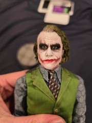 InArt Queen Studios 1/6 The Dark Knight Joker Loose figure and base