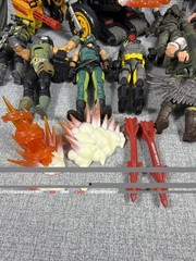 GI JOE CLASSIFIED LOT OF 15 + 2 Vehicles And Accessories