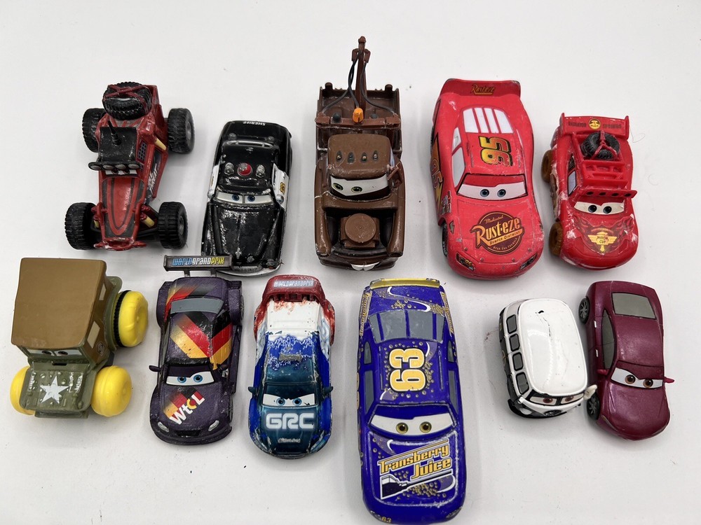Disney Pixar Cars Lot of 11 Cars – Diecast metal- plastic mixed kinds