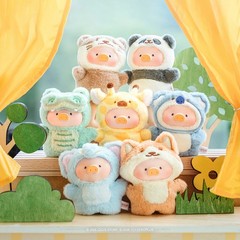 TOP Lulu The Piggy Blind Box Figures – Puppet Show Series Plush Keychain Toys