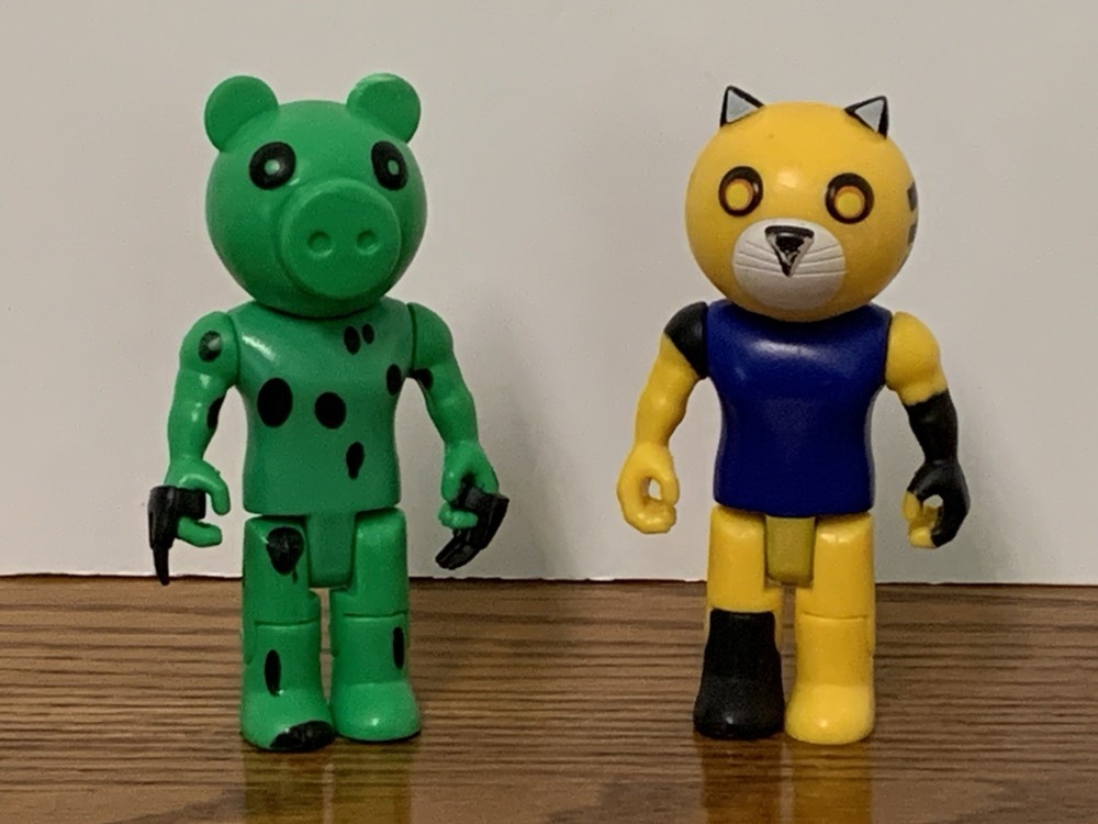 Piggy Tigry & Dinopiggy Series 1 – 3.5” Action Figures Toy Figures Lot of 2