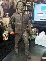 2007 NECA Halloween Michael Myers 18 inch Sound Action Figure With Knife