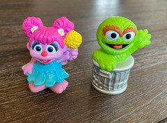 Lot Sesame Street Workshop Figures Hasbro ELMO Cookie Monster OSCAR Abby Cadabby