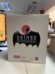 Mondo Batman: The Animated Series Joker 1/6 Scale Collectible Figure