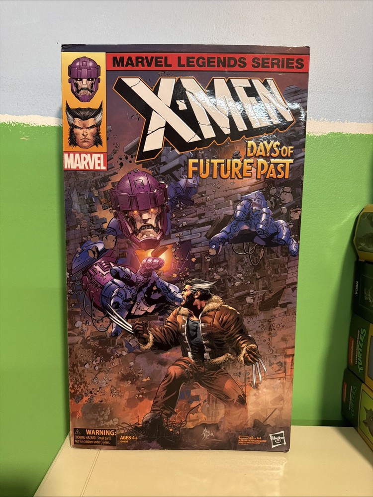 Hasbro: Marvel Legends Series X-Men Days of Future Past 16″ Electronic Sentinel
