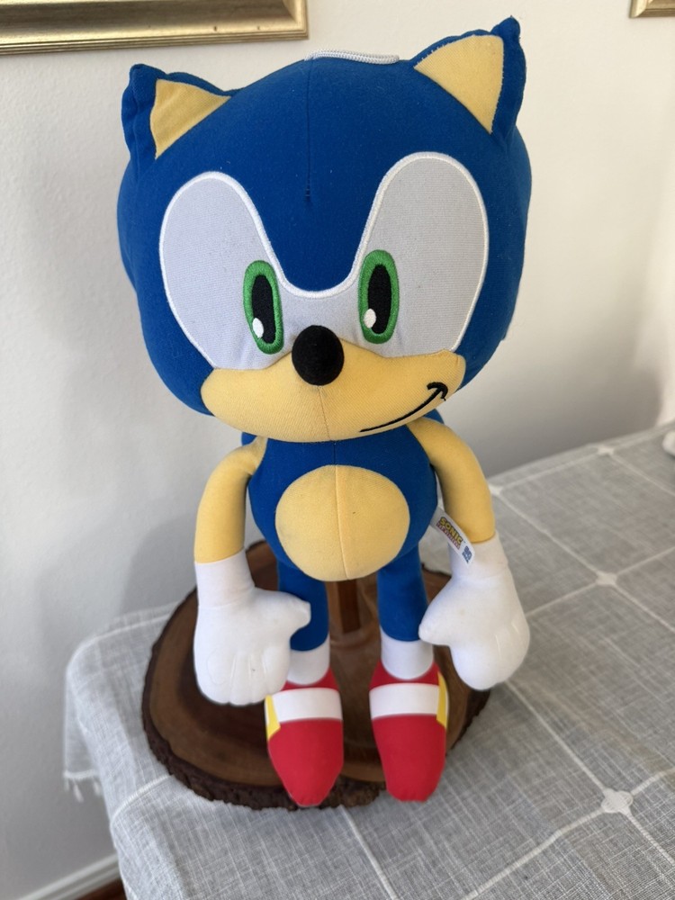 SEGA SONIC THE HEDGEHOG PLUSH TOY 18″