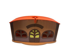2018 Bluey Calypso’s School Playset Case Dollhouse. 12″ x 7″