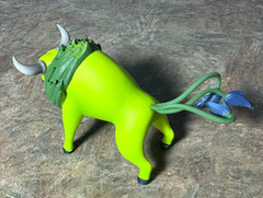 SHINY TAUROS a Wild Bull Pokemon – Set of Two (different poses) by BANDAI – NEW