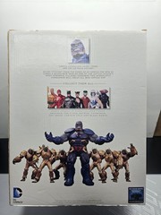 DC Collectibles Darkseid New 52 13″ Figure In Box Possible Missing Piece