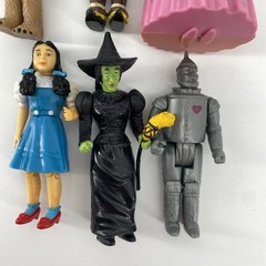 Vintage Wizard of Oz Action Figures Set 1988 MGM/UA Turner Dorothy Scarecrow