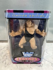 WWE WWF Jakks Pacific. 4 Figures; Andre The Giant. Stone Cold Steve Austin