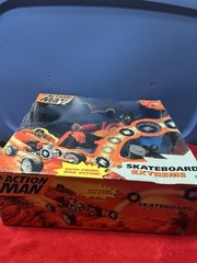 1999 Hasbro ACTION MAN Skateboard Extreme 12″ Figure NEW Unopened Damaged Box