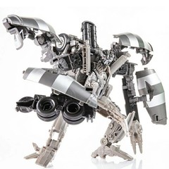 Constructicon Mixmaster Transforming Robot Cement Mixer Figure Toy