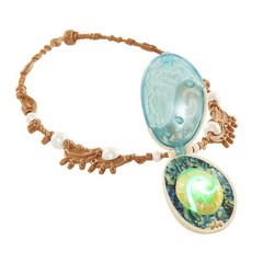 Moana Necklace with Glow Light Heart of Te Fiti Toy Ages 3 Plus