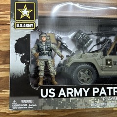 New Excite U.S. Army Military Jeep Patrol Vehicle Soldier Set