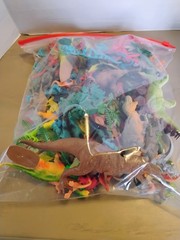 Lot of 100 Dinosaur Toys Mixed Rubber & Plastic Figures Unknown Brands