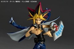Kaiyodo Revoltech Yu-Gi-Oh! Duel Monsters Yami Yugi Figure w/ Bonus