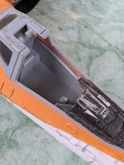 Star Wars The Poe Dameron’s X-Wing Missing Parts, Great to Repair or for Parts