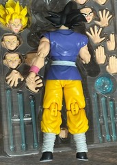 Demoniacal Fit Dragon Ball Z Unexpected Adventure Goku GT *RARE* + EXTRA HANDS