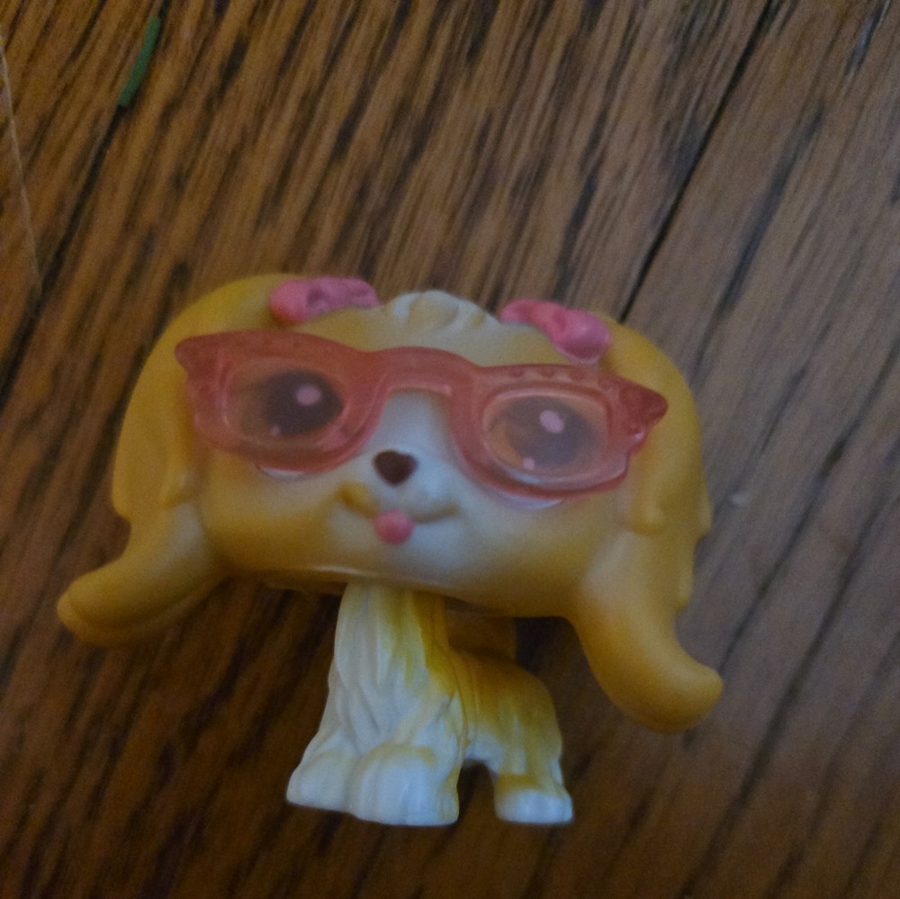 LITTLEST PET SHOP LPS #79 Authentic Dog Maltese Toy With Pink Glasses 2000s