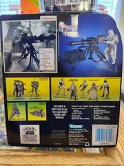 Hasbro Star Wars Deluxe Snowtrooper with E-Web Heavy Repeating Blaster