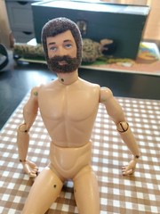 PREOWNED 1964 PATENT PENDING GI JOE DOLL – FULLY JOINTED BROWN HAIR