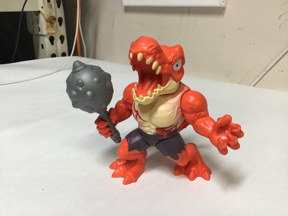 Zuru Smashers Horror House Dinosaur / Dino / T-Rex Figure