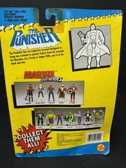 MARVEL PUNISHER FIGURE