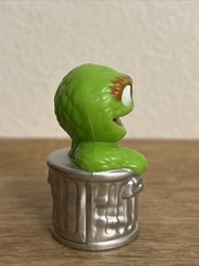 Sesame Street Oscar the Grouch 2.7” Figure Hard Plastic Hollow Plastic Toy