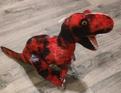 Jurassic Park World 20″ Plush T. Rex Dinausour Red NEW WITH TAGS