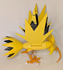 Pokemon ZAPDOS Glaceon Bulbsaur 2″ Figures Jazwares Select Series 2 Loose VG+